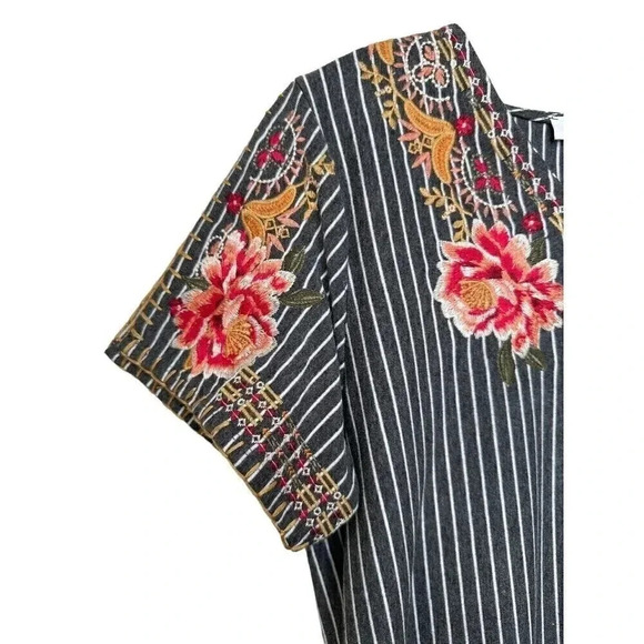 THML Anthropologie Embroidered Dress Cotton Grey Striped Floral Size Medium - Picture 5 of 9